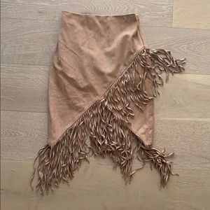 Express fringe skirt